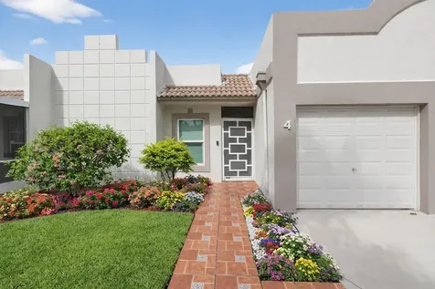 19000 Stewart Circle Boca Raton FL 33496