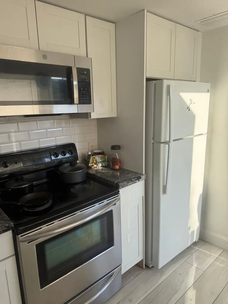 4649 Sunset Lane West Palm Beach FL 33415