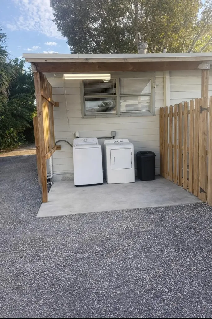 4649 Sunset Lane West Palm Beach FL 33415