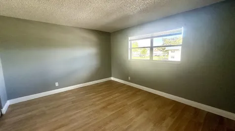 8040 N Colony Circle Tamarac FL 33321