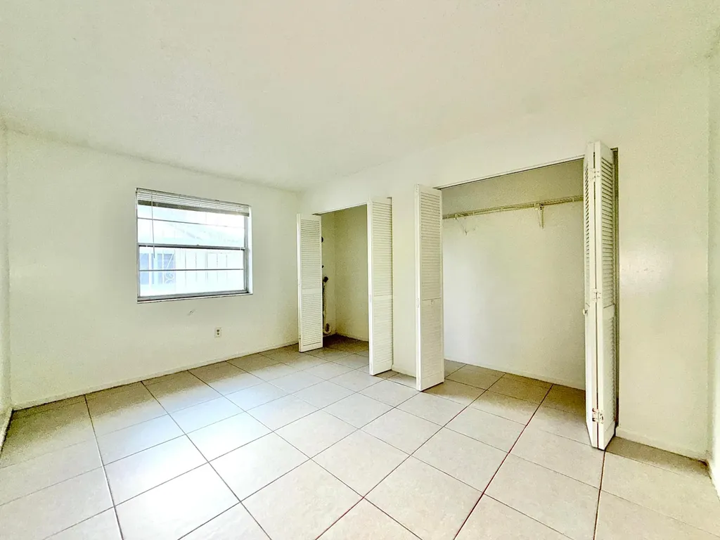 800 NE 14th Street Fort Lauderdale FL 33304