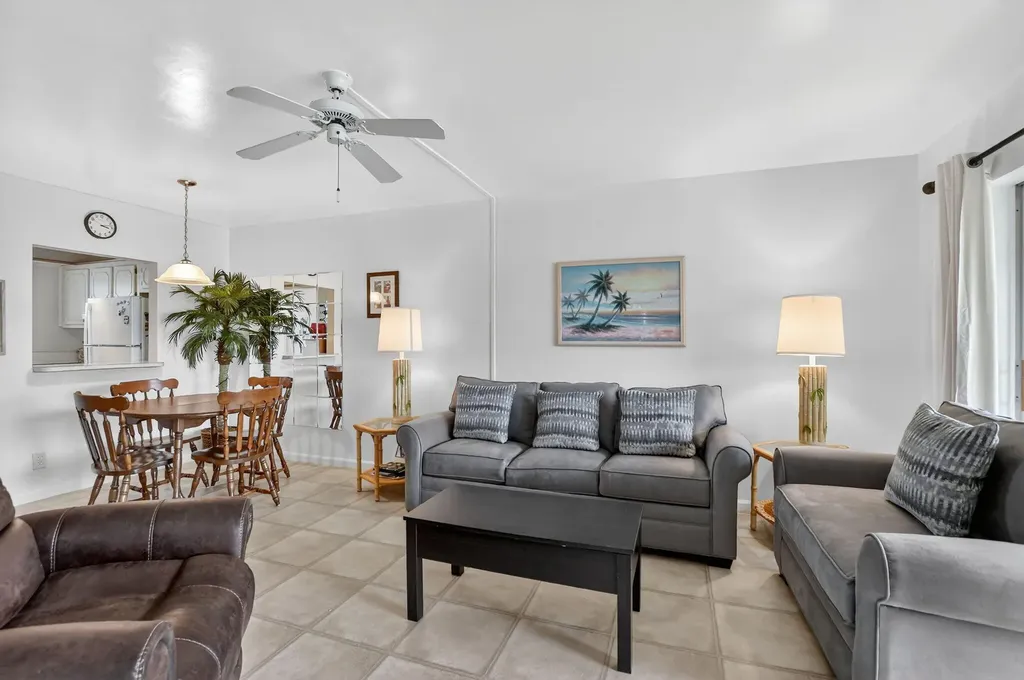9855 Sandalfoot Boulevard Boca Raton FL 33428
