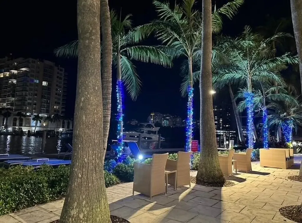 2670 E Sunrise Boulevard Fort Lauderdale FL 33304