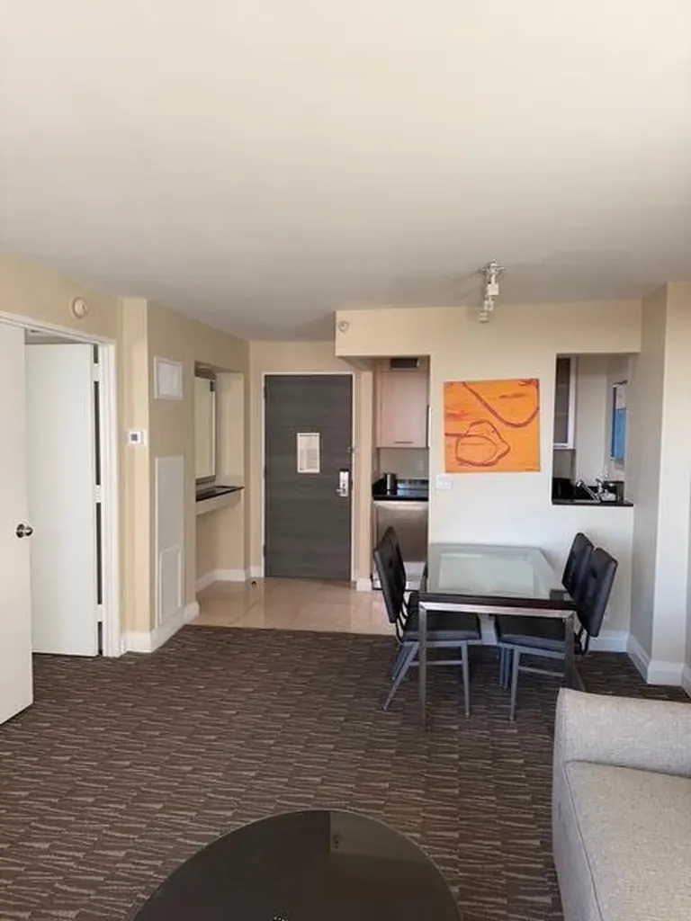 2670 E Sunrise Boulevard Fort Lauderdale FL 33304