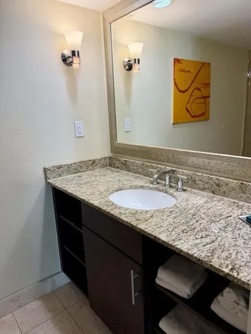 2670 E Sunrise Boulevard Fort Lauderdale FL 33304
