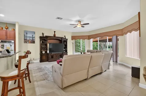 6039 Walnut Hill Drive Lake Worth FL 33467