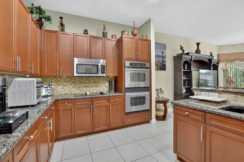 6039 Walnut Hill Drive Lake Worth FL 33467