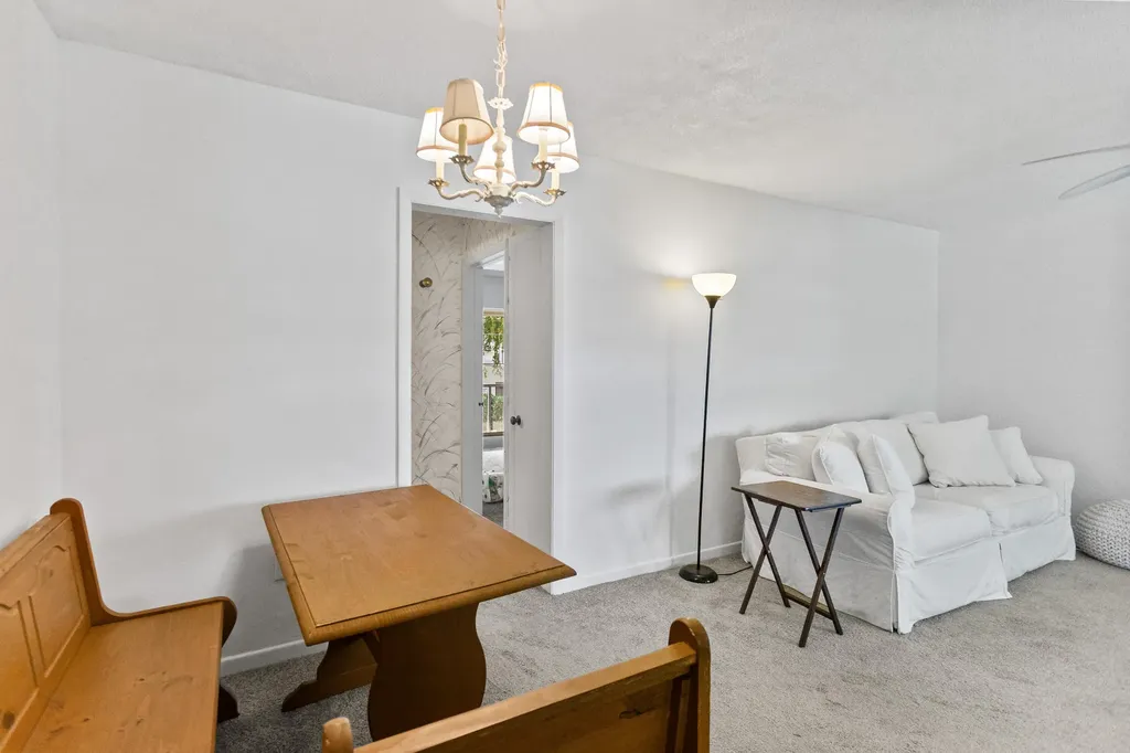 30 SE 13th Street Boca Raton FL 33432