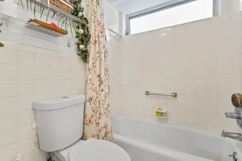 30 SE 13th Street Boca Raton FL 33432
