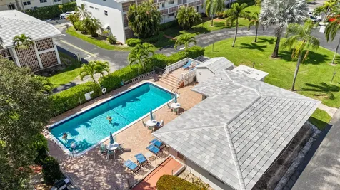 30 SE 13th Street Boca Raton FL 33432