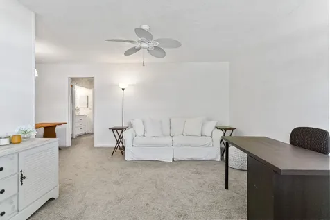 30 SE 13th Street Boca Raton FL 33432