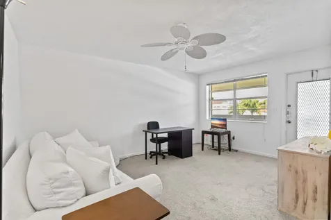 30 SE 13th Street Boca Raton FL 33432