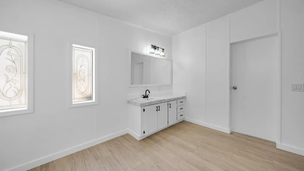 4905 NE 2nd Way Pompano Beach FL 33064