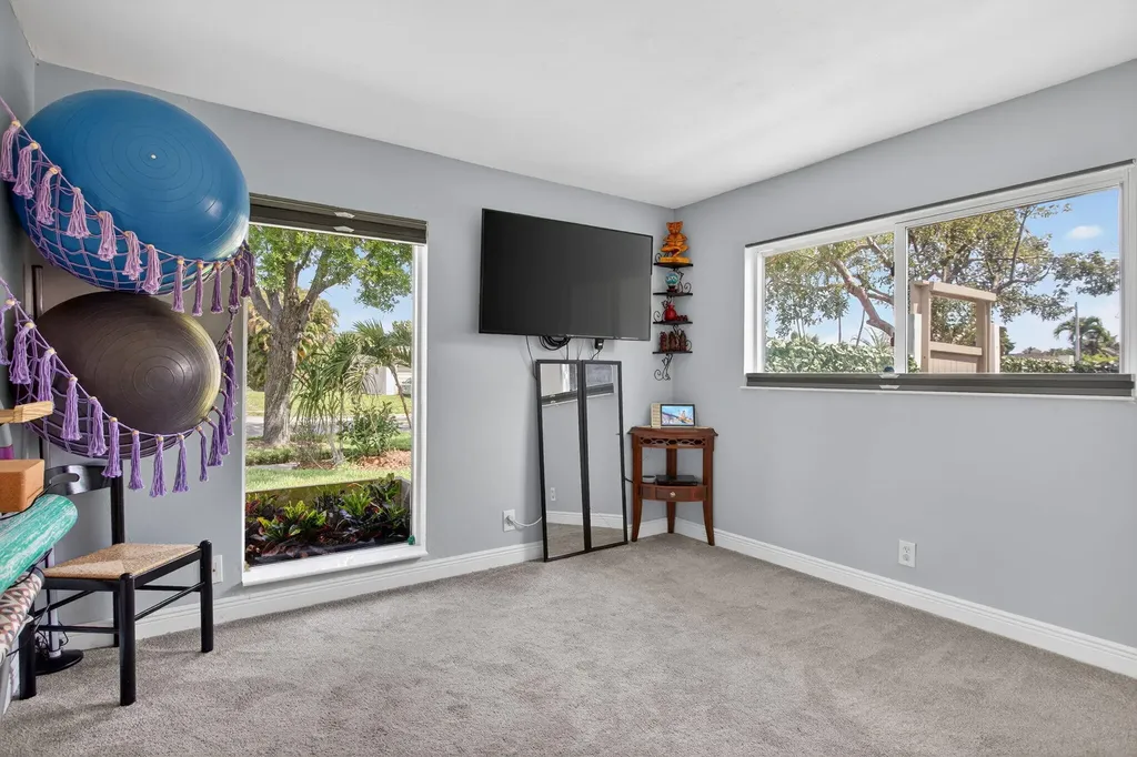 6720 SW 7th Street Margate FL 33068