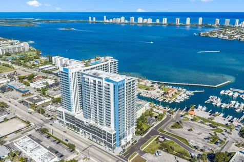 220 Lake Shore Drive Lake Park FL 33403