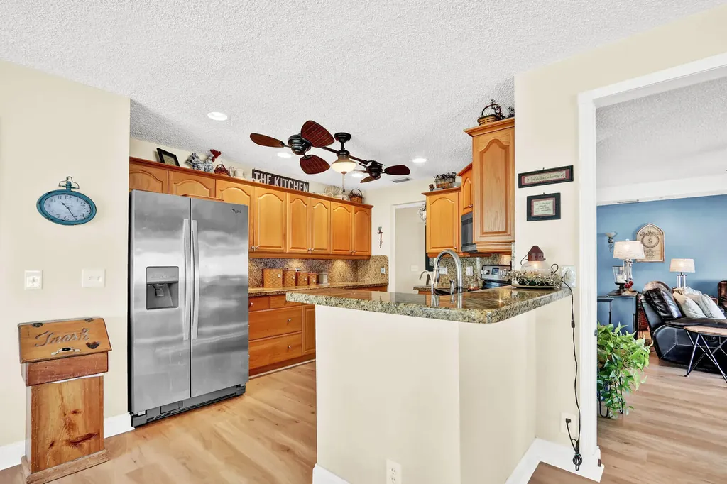 8781 Sand Lake Court Lake Worth FL 33467