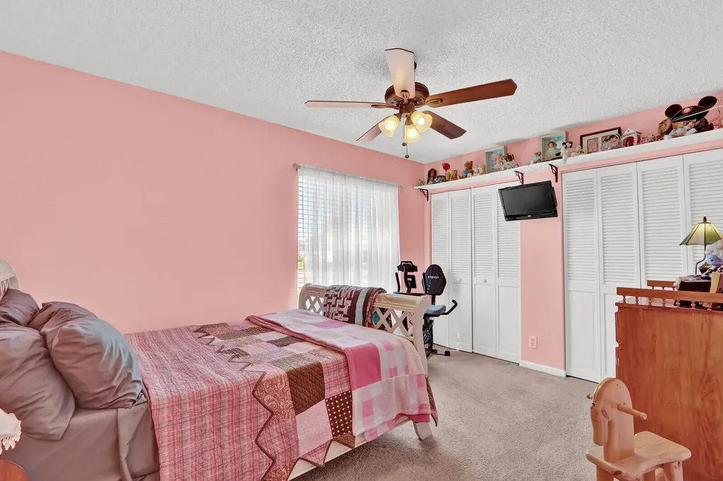8781 Sand Lake Court Lake Worth FL 33467