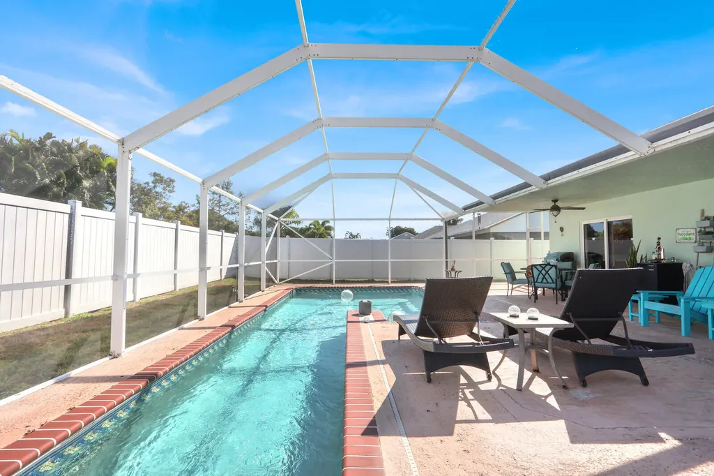8781 Sand Lake Court Lake Worth FL 33467