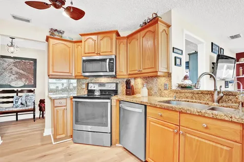 8781 Sand Lake Court Lake Worth FL 33467
