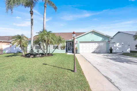 8781 Sand Lake Court Lake Worth FL 33467