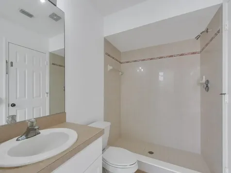 9084 102nd Avenue Vero Beach FL 32967
