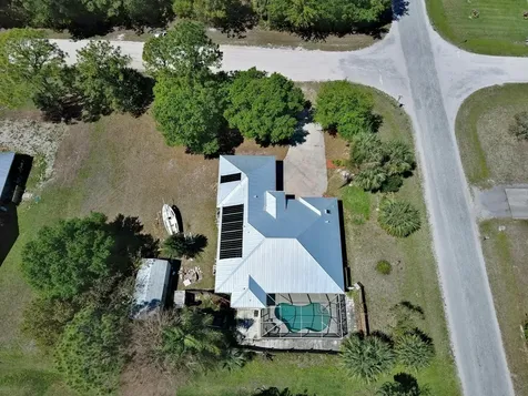 9084 102nd Avenue Vero Beach FL 32967