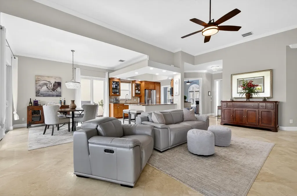 8223 Pine Cay Road Wellington FL 33414