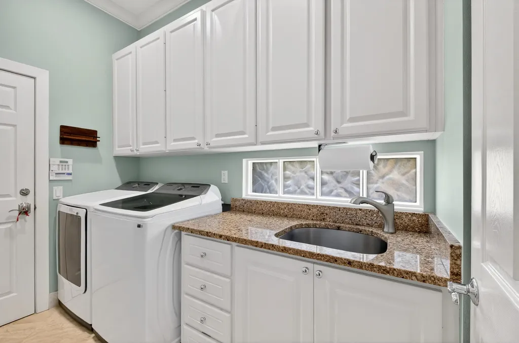 8223 Pine Cay Road Wellington FL 33414