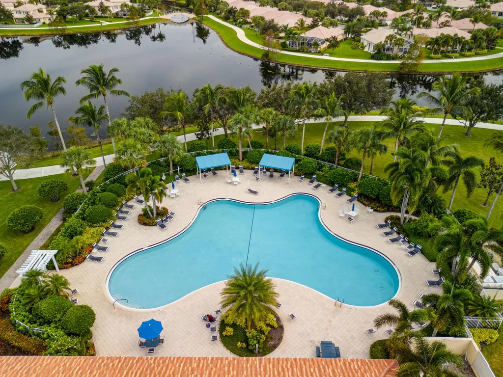 8223 Pine Cay Road Wellington FL 33414