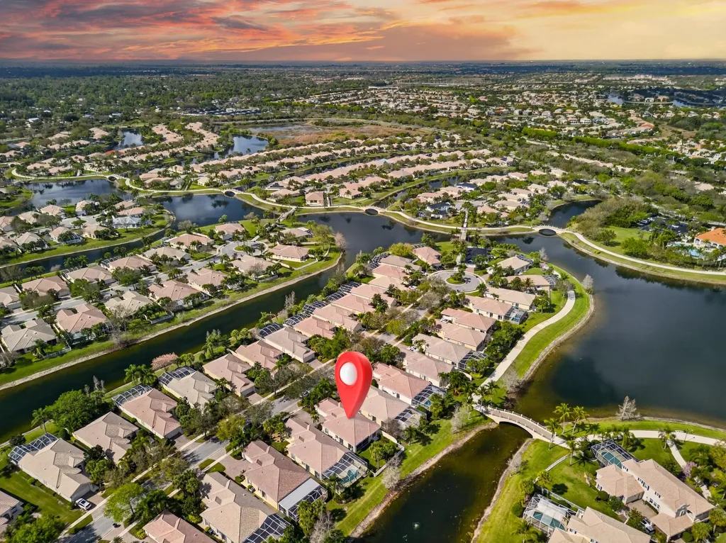 8223 Pine Cay Road Wellington FL 33414