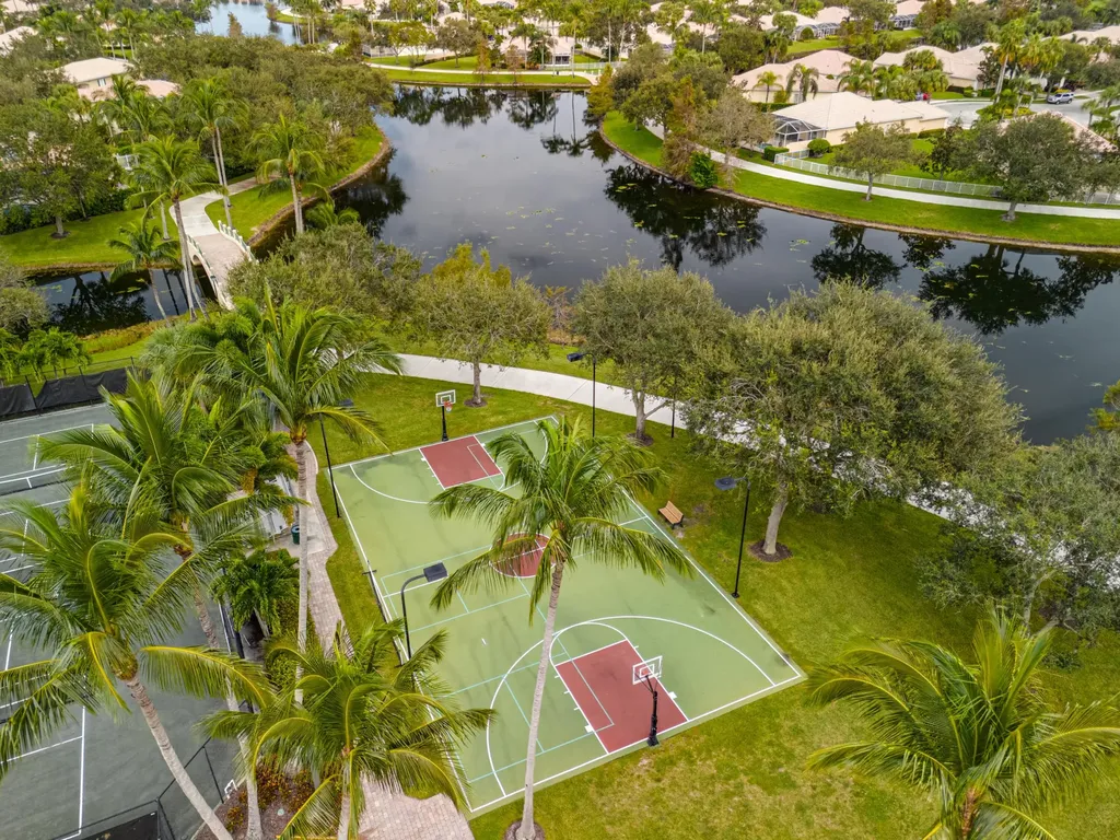 8223 Pine Cay Road Wellington FL 33414