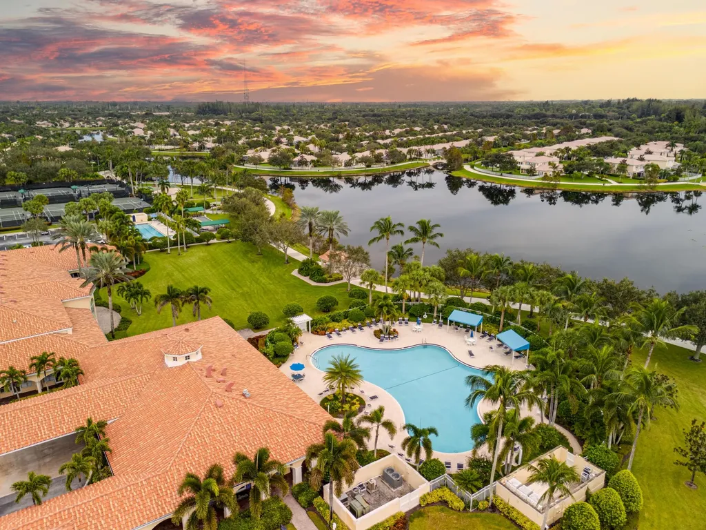 8223 Pine Cay Road Wellington FL 33414