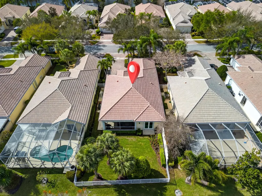 8223 Pine Cay Road Wellington FL 33414