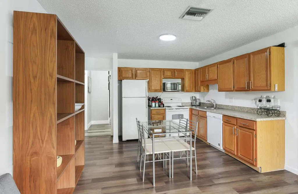 1401 Pelham Road Wellington FL 33414