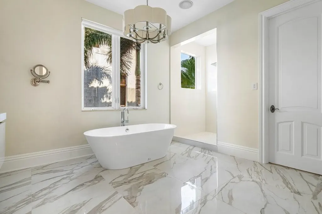 549 NE 19th Avenue Deerfield Beach FL 33441