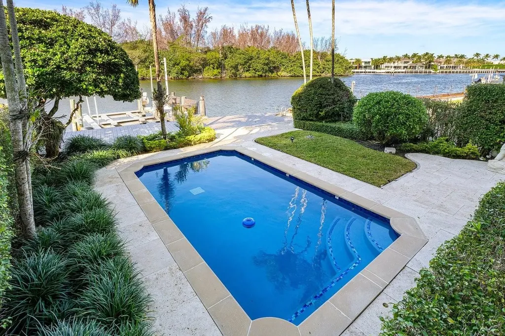 549 NE 19th Avenue Deerfield Beach FL 33441