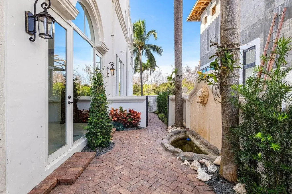549 NE 19th Avenue Deerfield Beach FL 33441