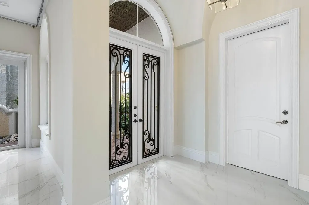 549 NE 19th Avenue Deerfield Beach FL 33441
