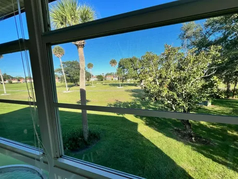 62 Woodland Drive Vero Beach FL 32962