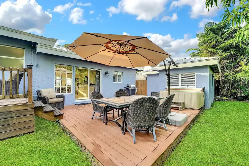 5574 Lake Osborne Drive Lake Worth FL 33461