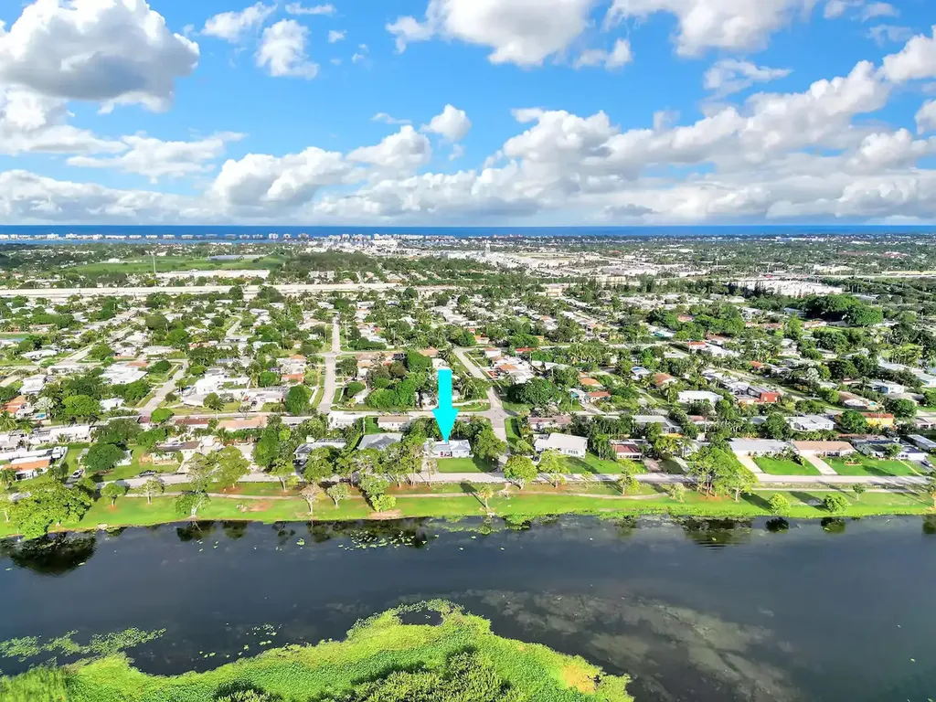 5574 Lake Osborne Drive Lake Worth FL 33461