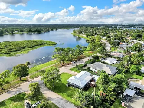 5574 Lake Osborne Drive Lake Worth FL 33461