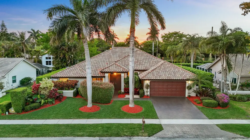 4445 NW 28th Way Boca Raton FL 33434