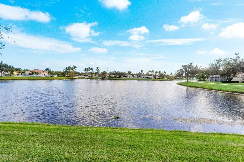8222 Dominica Place Wellington FL 33414