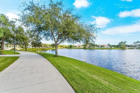 8222 Dominica Place Wellington FL 33414