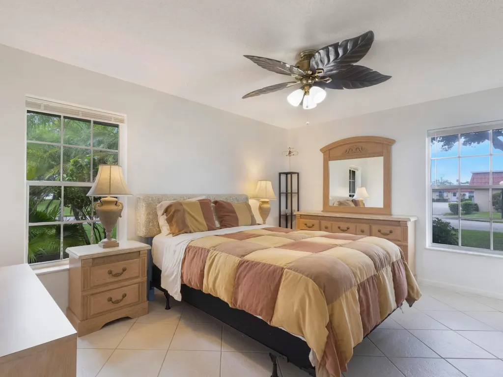 857 Worcester Lane Lake Worth FL 33467