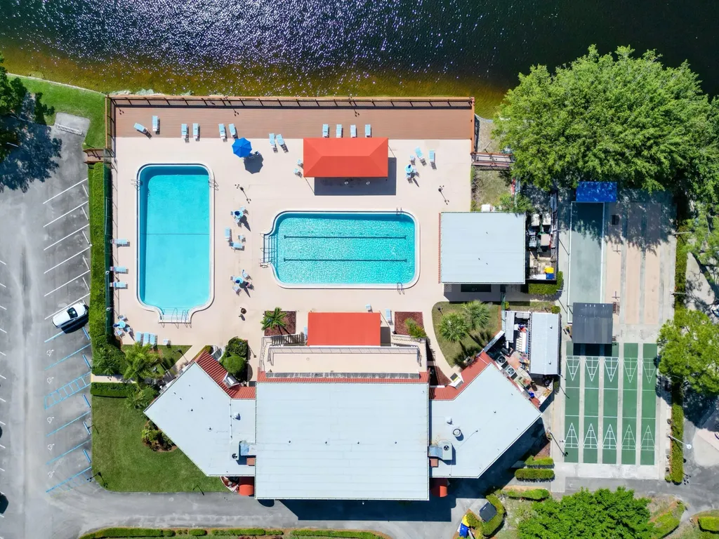 857 Worcester Lane Lake Worth FL 33467