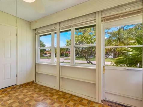 857 Worcester Lane Lake Worth FL 33467