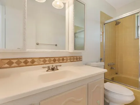 857 Worcester Lane Lake Worth FL 33467