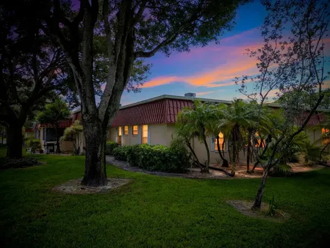 857 Worcester Lane Lake Worth FL 33467